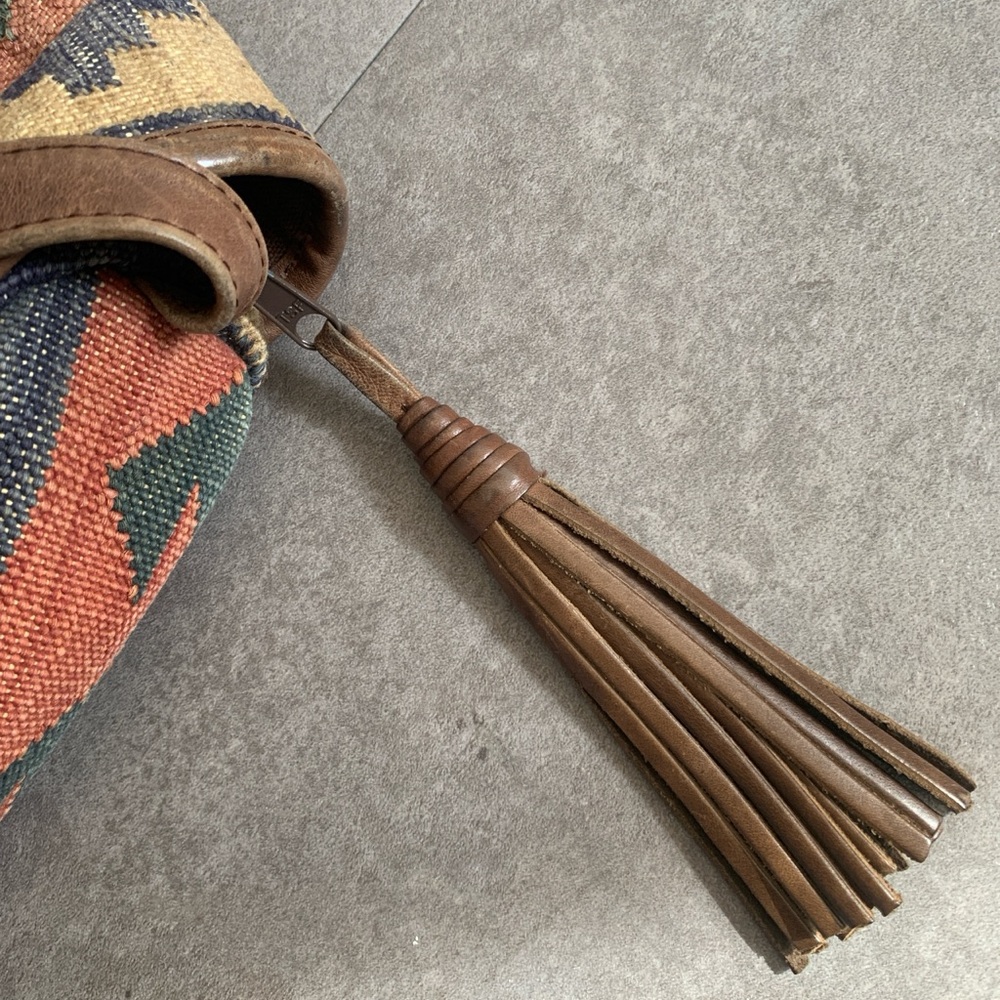 Vintage Wool and Leather Kilim Bag - Picture 5 of 7